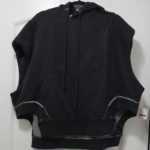 FP Movement by Free People Black Sleeveless Hoodie - Picture 4 of 7